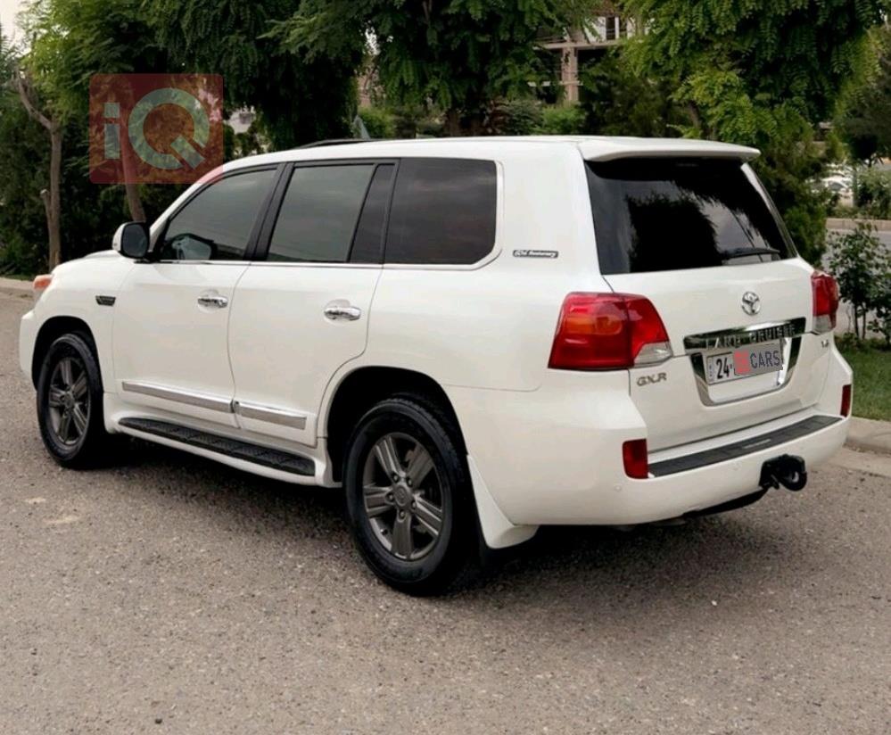 تويوتا لاندكروزر